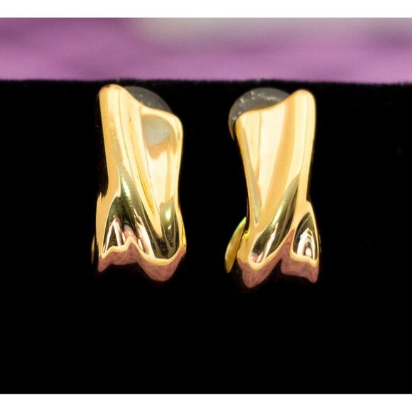 Vintage Gold Tone Hook Style Elegant Stud Earrings - V6 - Picture 1 of 3